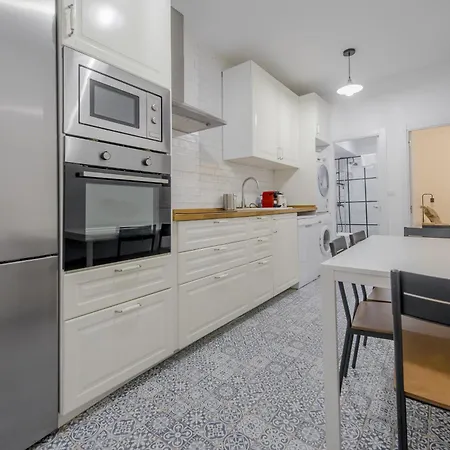 C-Cabeza Cool Apt Para 7 Al Lado De Tirso De Molina E1 Madryt Zewnętrze zdjęcie