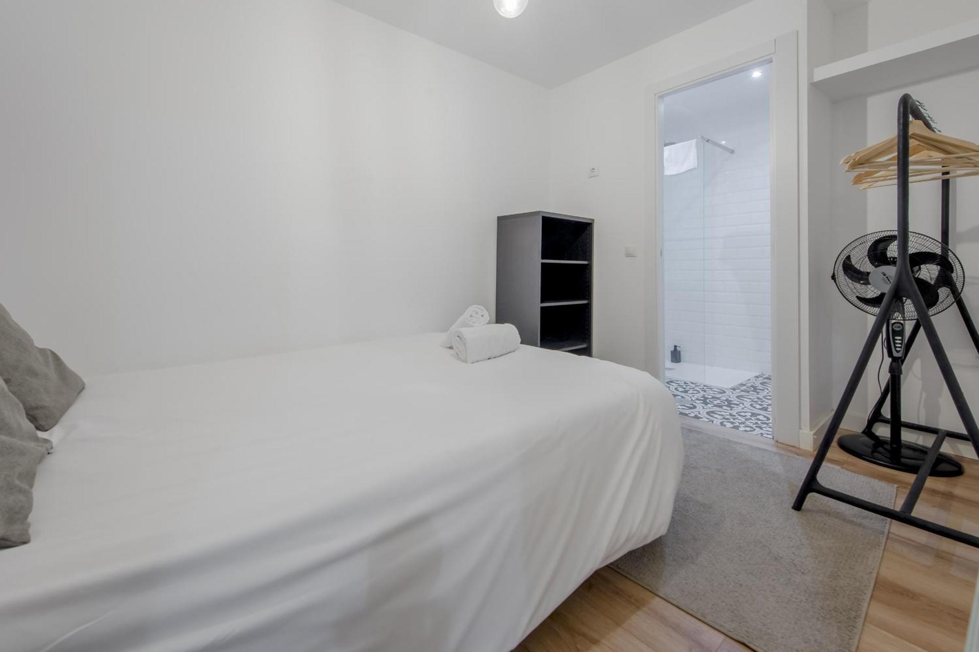 C-cabeza Cool 7 Al Lado De Tirso De Molina E1 Apartament *