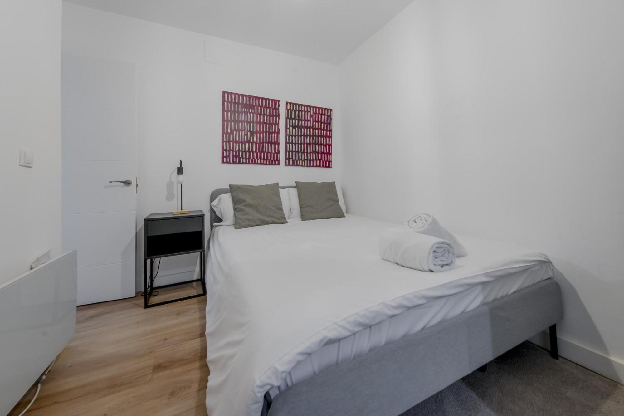 Apartament C-cabeza Cool 7 Al Lado De Tirso De Molina E1 Madryt