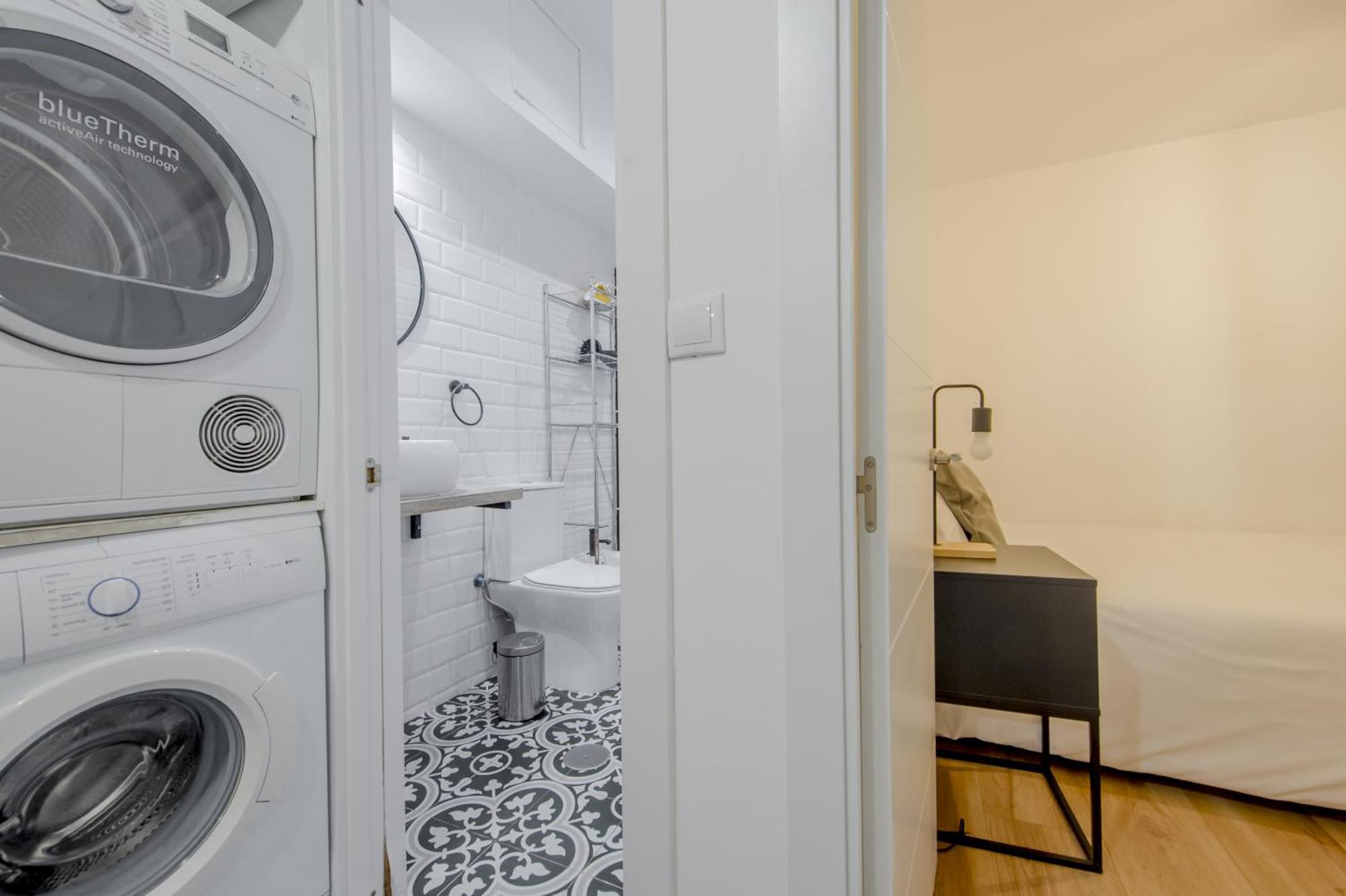 Apartament C-cabeza Cool 7 Al Lado De Tirso De Molina E1 *